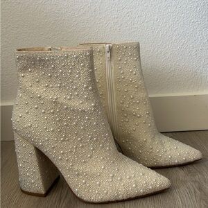 Stave madden pearl heel boots